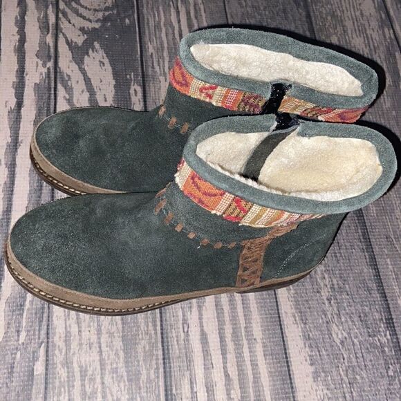 Coolway Green Seude Shoes Size 36 / 5 - Picture 1 of 6